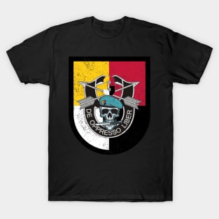 Proud US Army 3rd Special Forces Group Skull De Oppresso Liber SFG - Gift for Veterans Day 4th of July or Patriotic Memorial Day T-Shirt